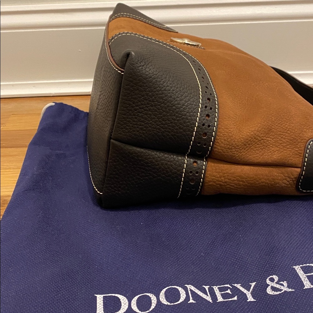 Dooney & Bourke Tan and Black Nubuck Shoulder Bag - Picture 5 of 14